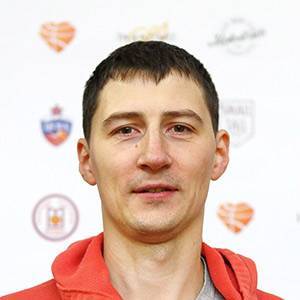 https://img.77zm.cn/img/basketball/player/f8696dd27b11a0c8864fde9c57cfb7d5.png